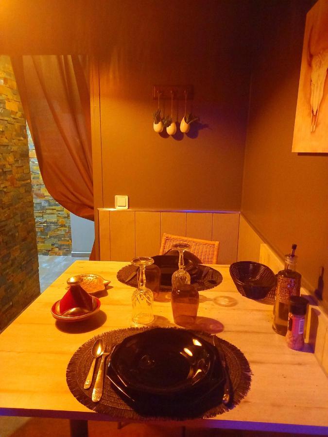 Love Room, Les Nuitees Secretes De Rouen Darnétal Zewnętrze zdjęcie