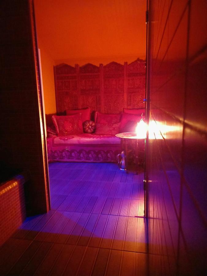 Love Room, Les Nuitees Secretes De Rouen Darnétal Zewnętrze zdjęcie